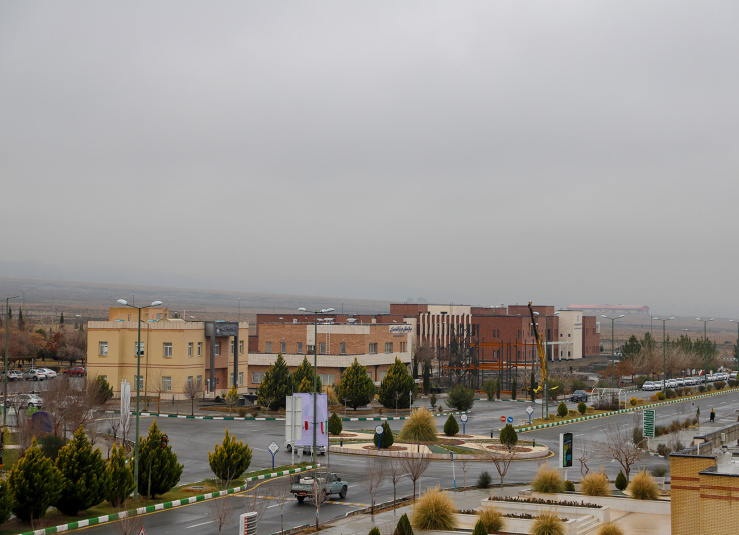 روز بارانی در دانشگاه بیرجند (اسفندماه ۱۴۰۲)