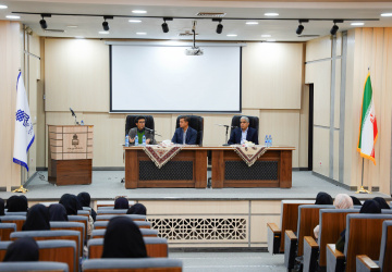 نشست تخصصی صنایع دستی و هنر اسلامی و بررسی «معاصر شدن و الزامات اجتماعی» در هنرهای سنتی ایران