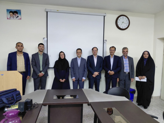 طراحی و اعتباریابی الگوی برنامه درسی بر اساس نظریه حل مسئله ابداعی در رشته‌های مهندسی مکانیک و صنایع