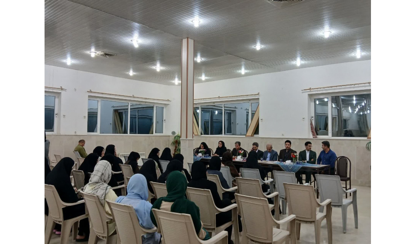 نشست صمیمی مسئولان دانشگاه بیرجند با دانشجویان مجموعه خوابگاه‌های صدف